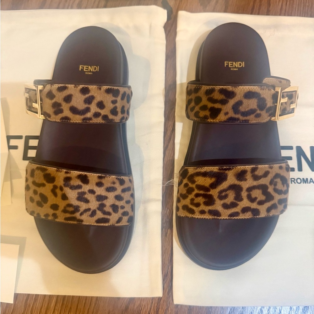 New in box Fendi Feel Calf hair and Leather Slides, size 37.5